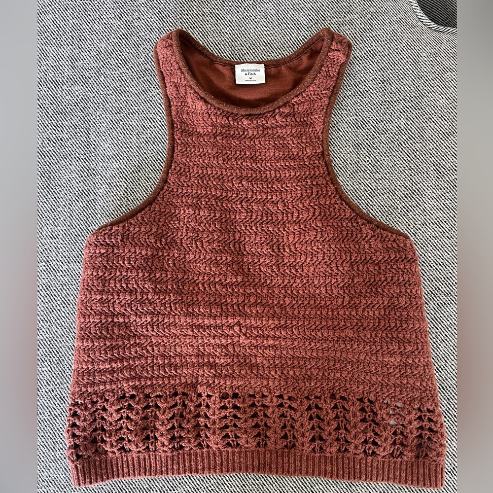 Abercrombie & Fitch crochet knit high neck Cropped Ribbed Tank Top